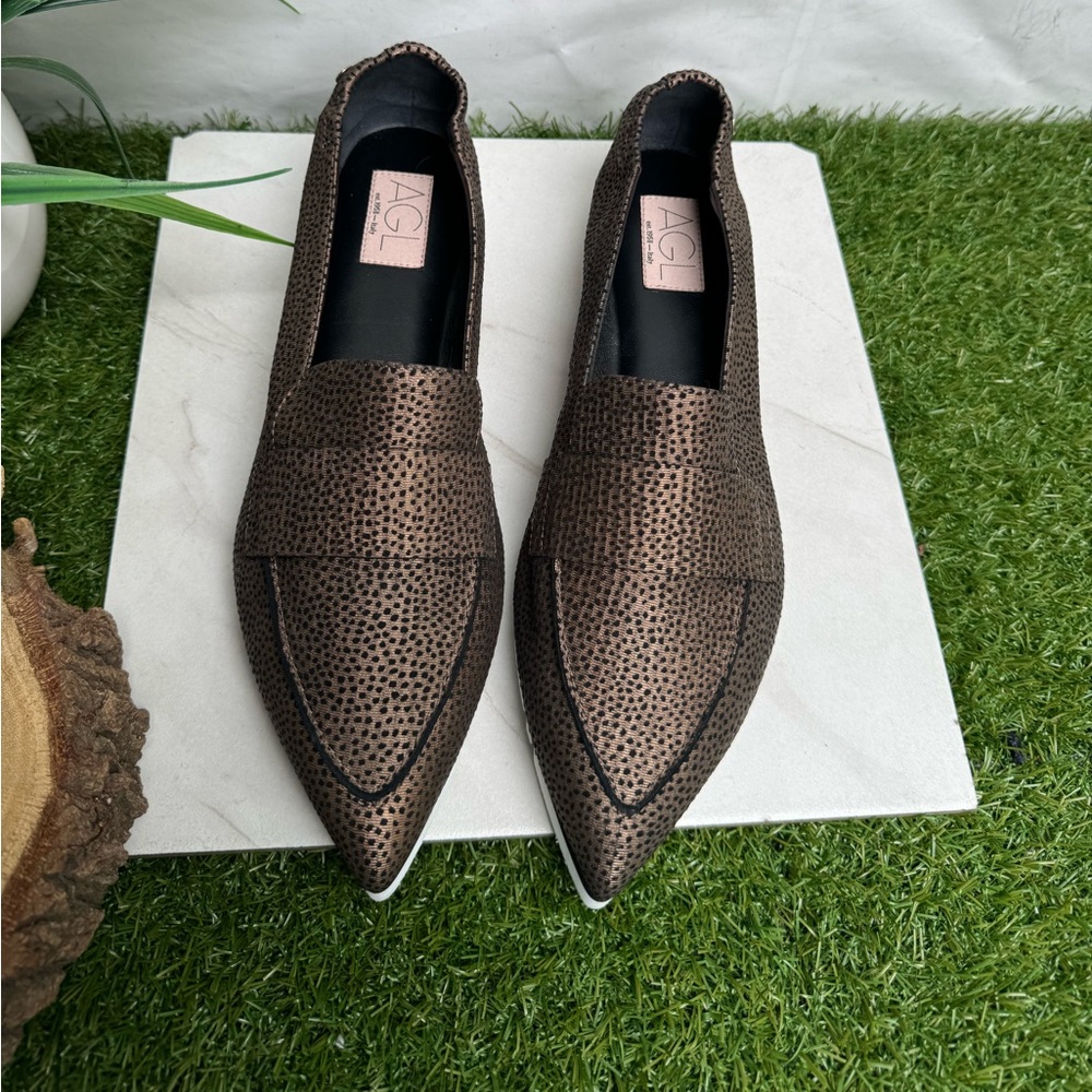 AGL Bronze Metallic Pointed Toe Loafers EU 42